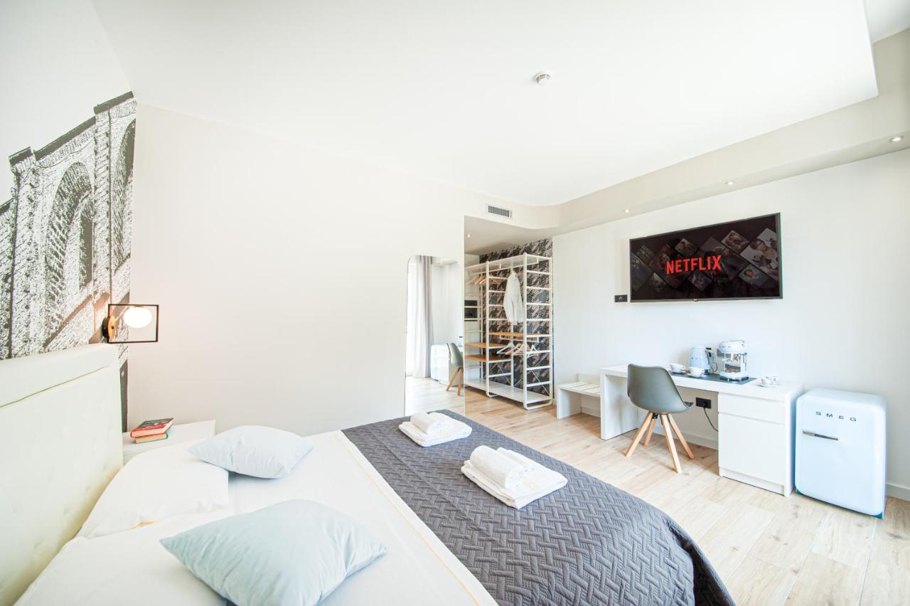 Eleonore Elegant Room Suite Gallura Кальярі Екстер'єр фото
